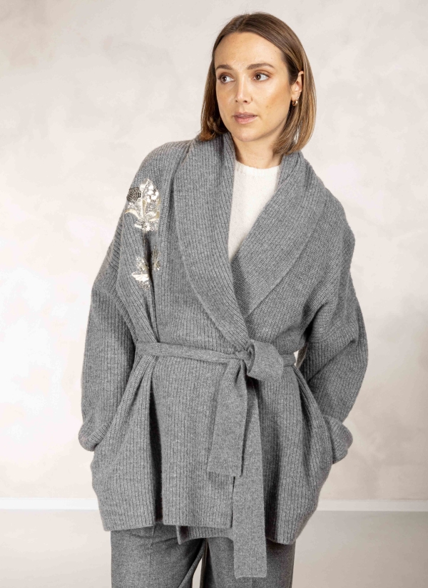 22-Benedetta_Dark-Grey1