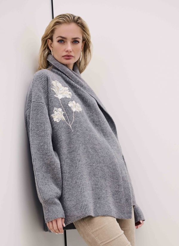 5-Benedetta_DarkGrey-Jessie_Beige