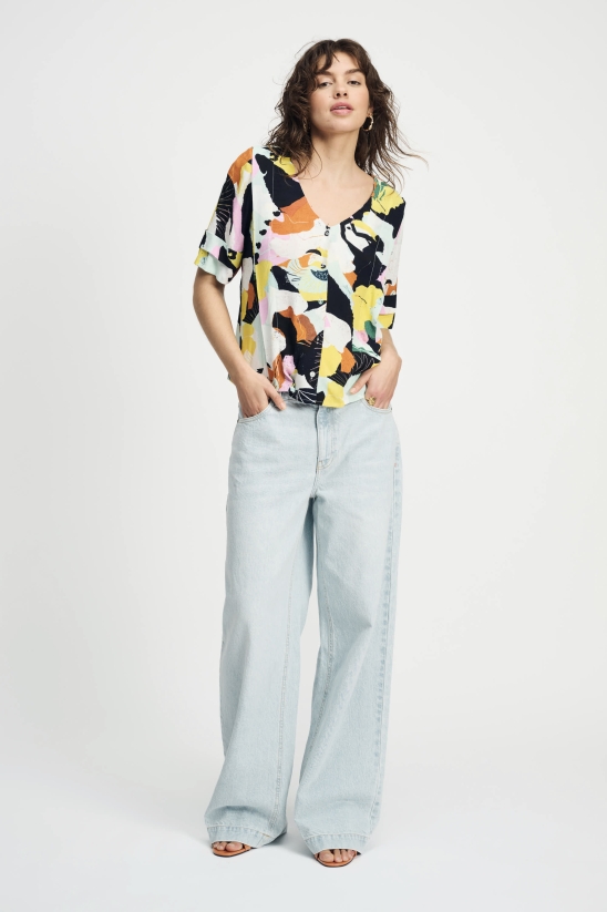 38-SP9137__02_POM_Amsterdam_BLOUSE_Paradise