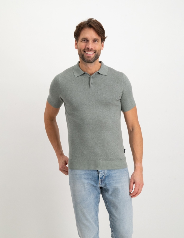 223933_01_chris_greenmistmelange_torso_RAW_5