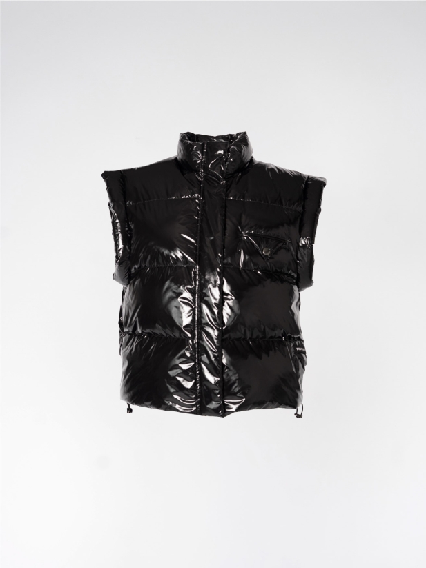 5-SOHO-body-front-black