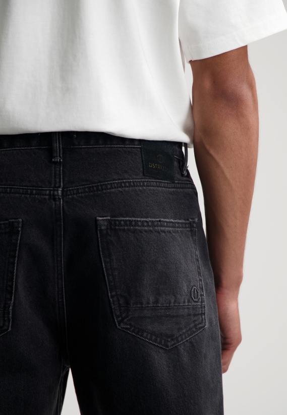 236089_01_LOGAN-5-POCKET895-417-3