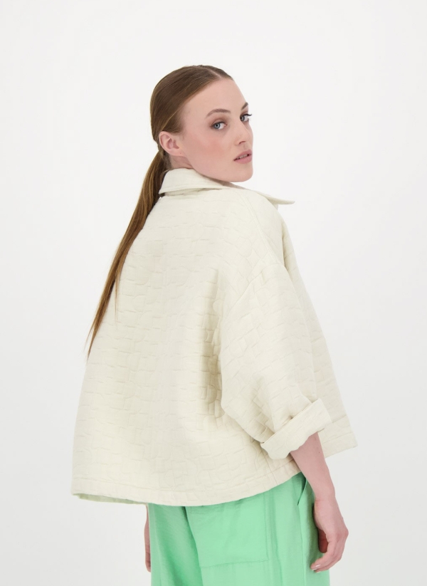 12-HB13_Fullbody_JPG_1