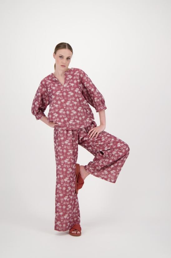 16-HB23_Fullbody_JPG_1