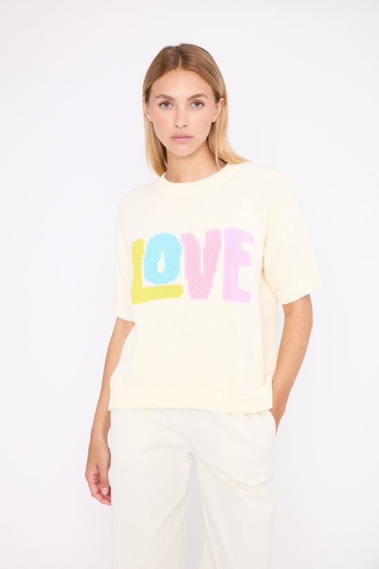 238049_01_pull-capri