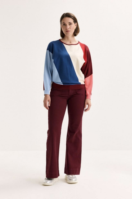 142-W2025ALOE           4667361-MODEL-4-AMPLIENCE_IMAGE_LARGE