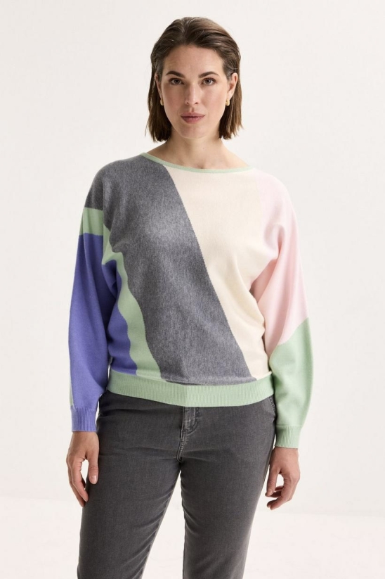 144-W2025ALOE           4667085-MODEL-1-AMPLIENCE_IMAGE_LARGE