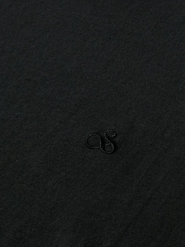 179191 001 black