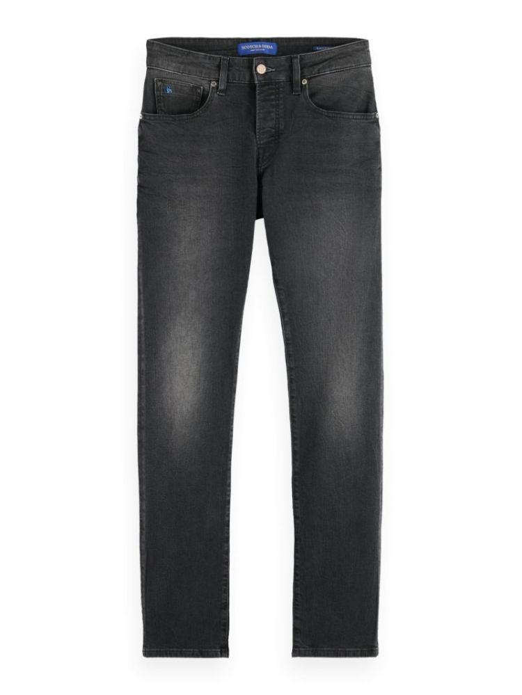 179098 001 black