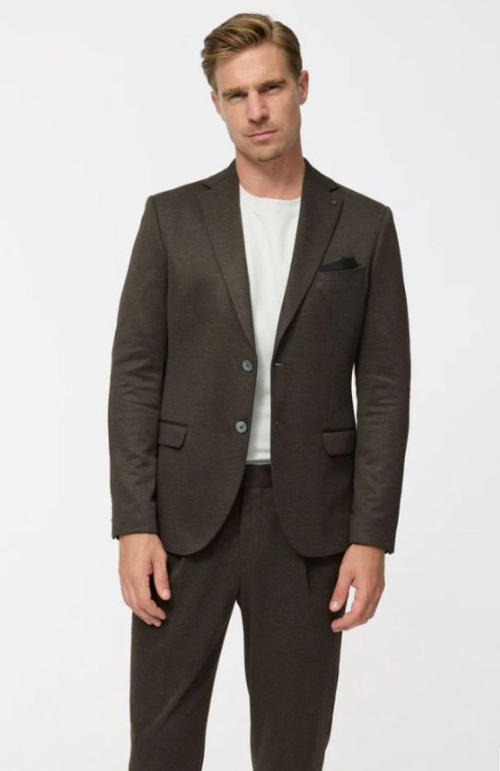 DINICK 251617 890 dk.brown
