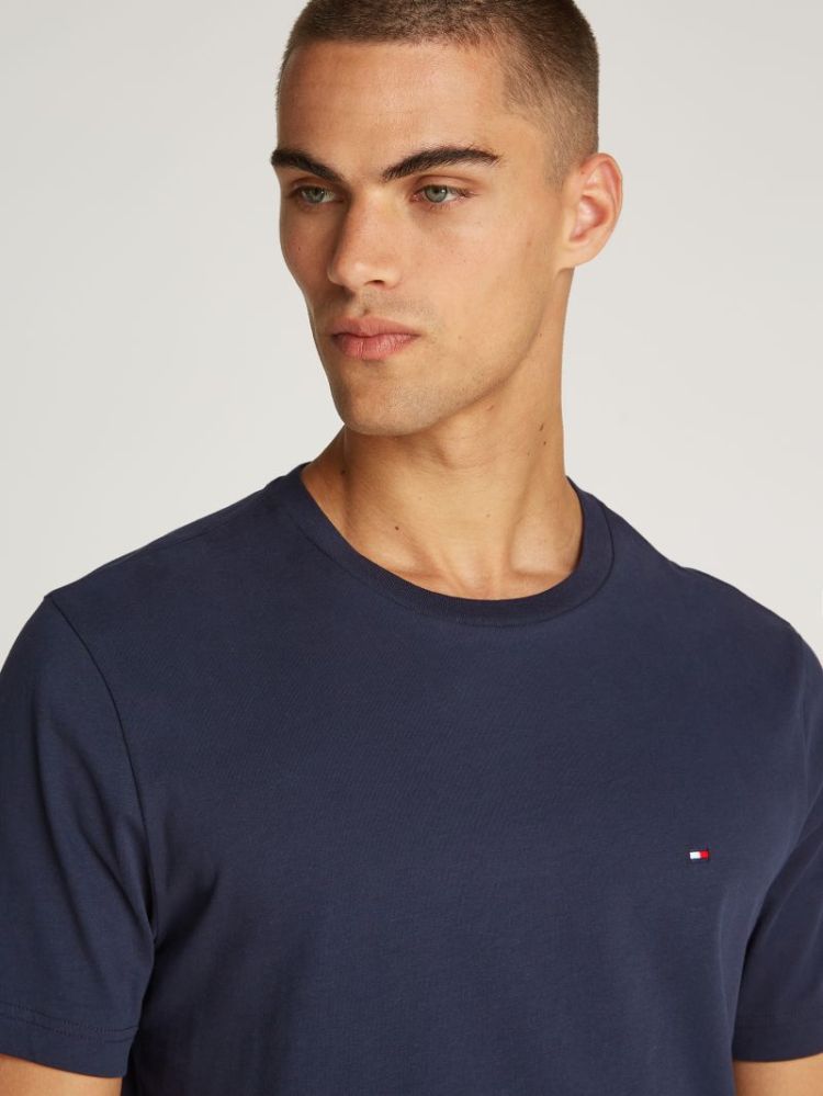 ESSENTIAL REG FIT SOLID TEE DW5