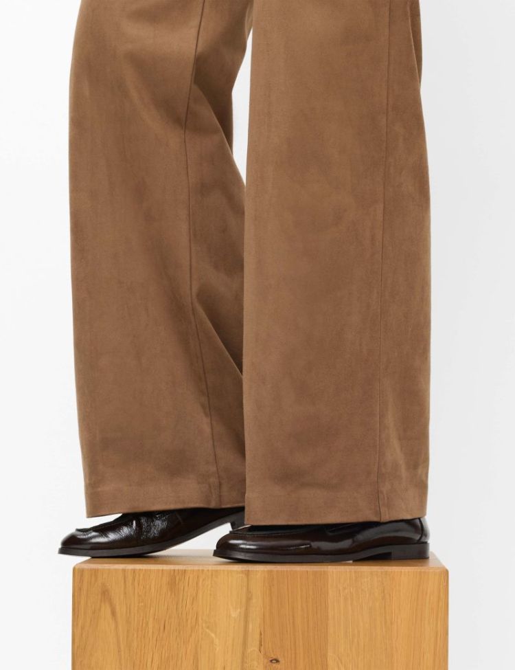 LILLYTH FLARED 10-4170 54 WALNUT