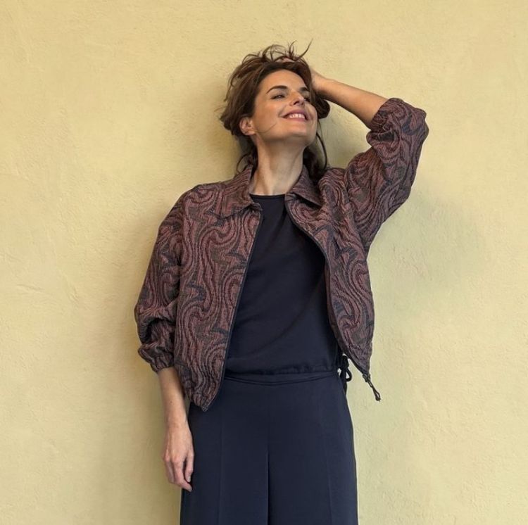 bomber with zipper plum