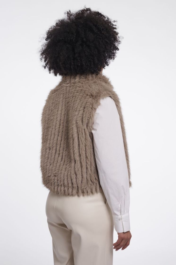 Waistcoat with closure Mocha latte 