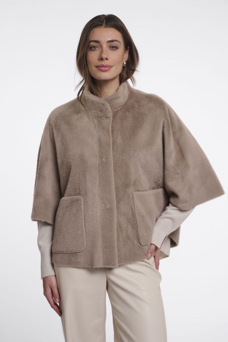 Faux fur cape Mocha latte