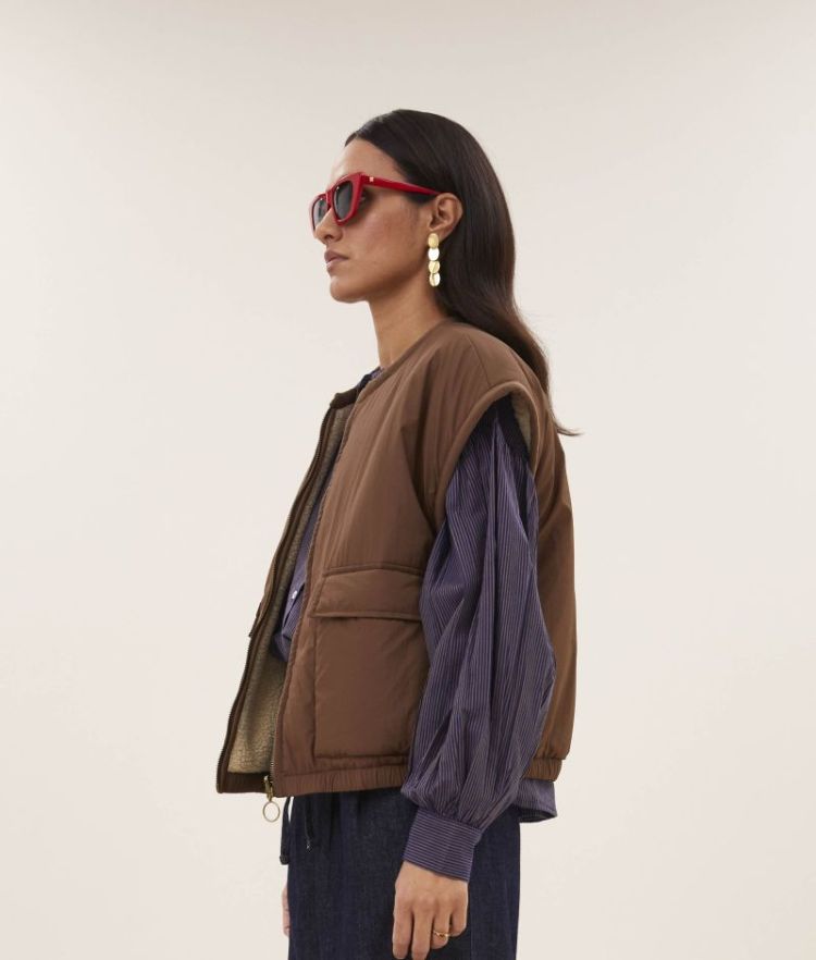 GIO SLEEVELESS JACKET 1705 hazel