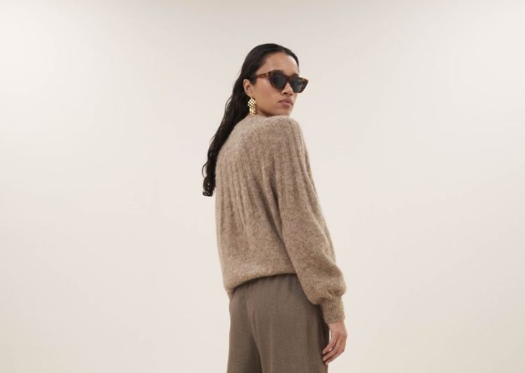 ZOE PULLOVER 1706 biscuit me