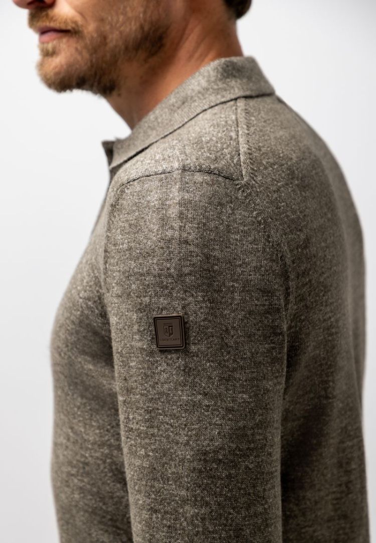Pullovers 8919 donkerbrui