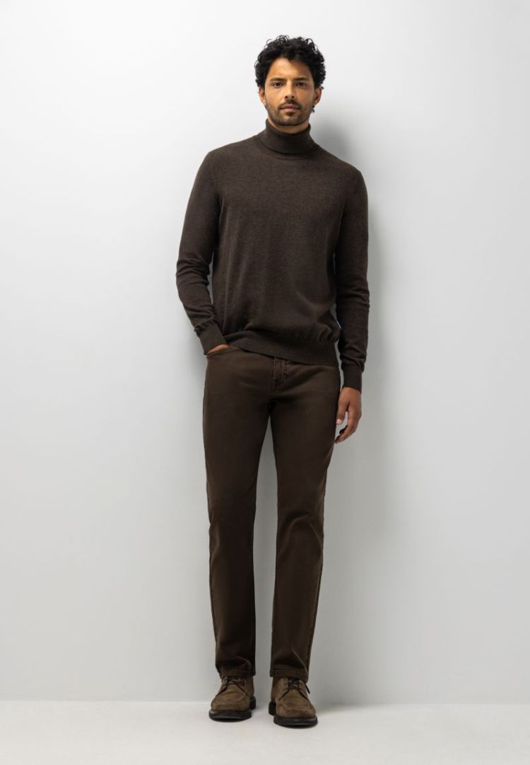 Pullovers 8900 donkerbrui