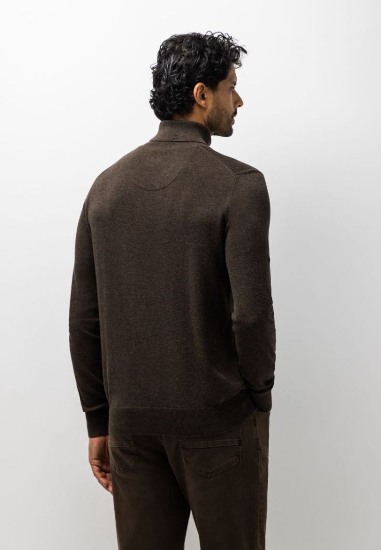 Pullovers 8900 donkerbrui