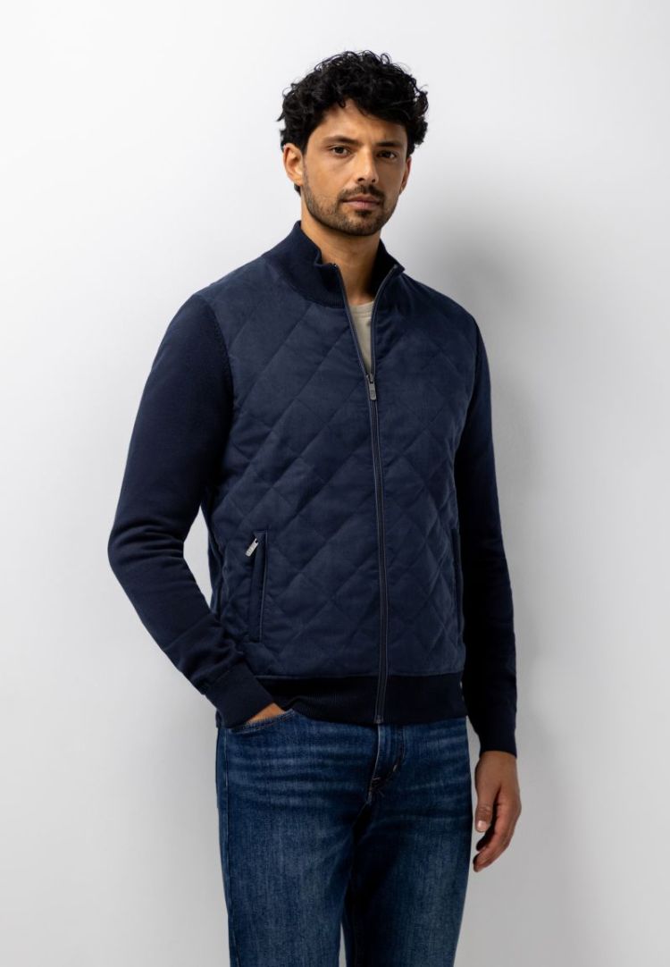 Vesten 5900 donkerblau