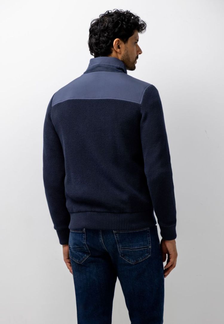Vesten 5900 donkerblau