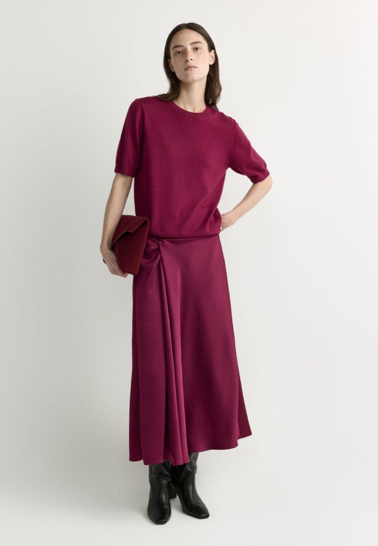 29609-01 6680 DARK PLUM