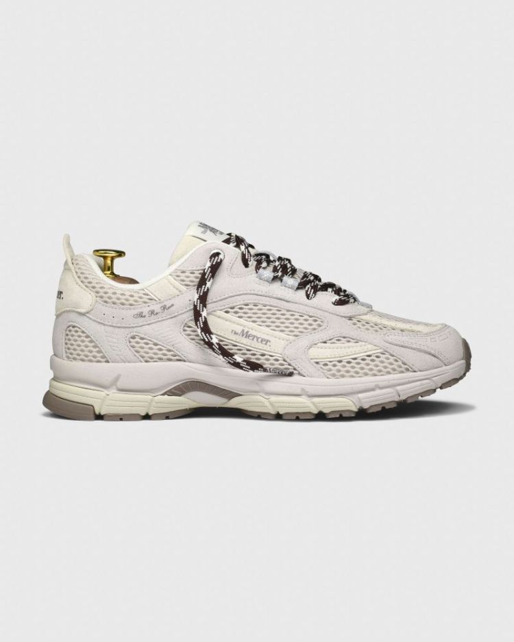 The re-run winter suede 102 off white