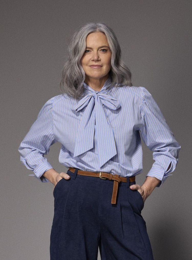 ODA BLOUSE 213 Light blue/